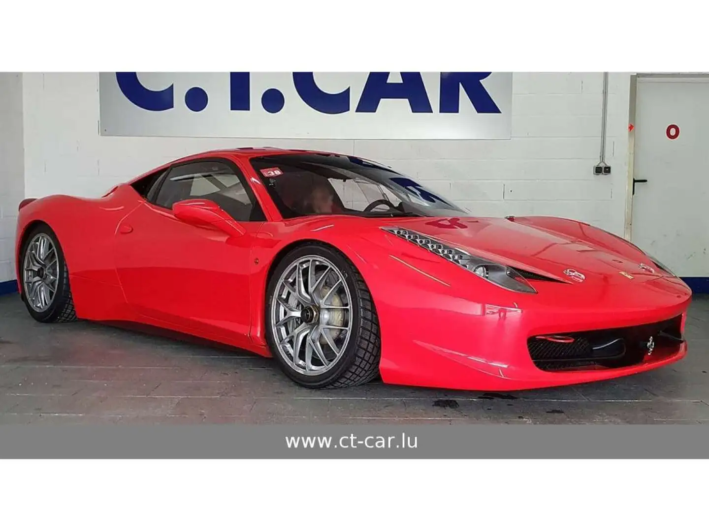 Ferrari 458 Italia Challenge Rouge - 1