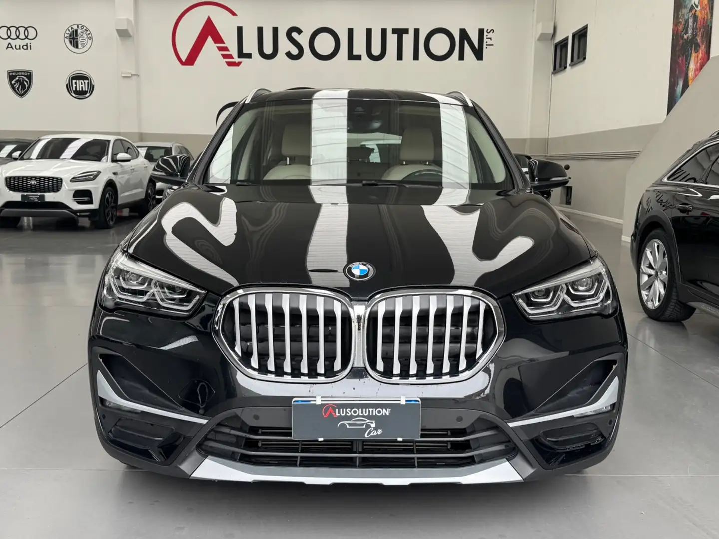 BMW X1 X1 sDrive18i xLine Plus Noir - 2