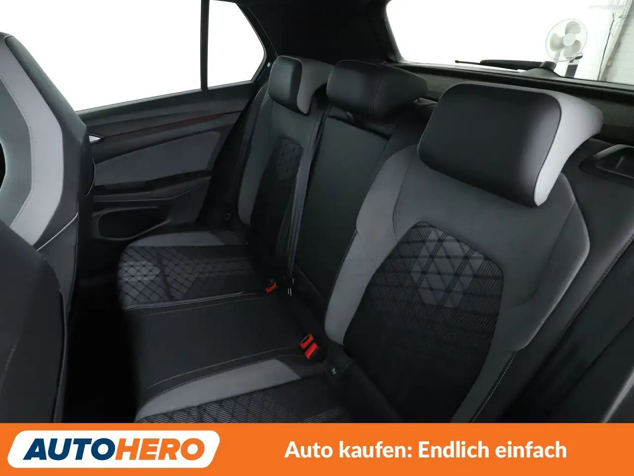 Volkswagen Golf 2.0 TDI R-Line Aut.*NAVI*PDC*ACC*, миниатюра 14