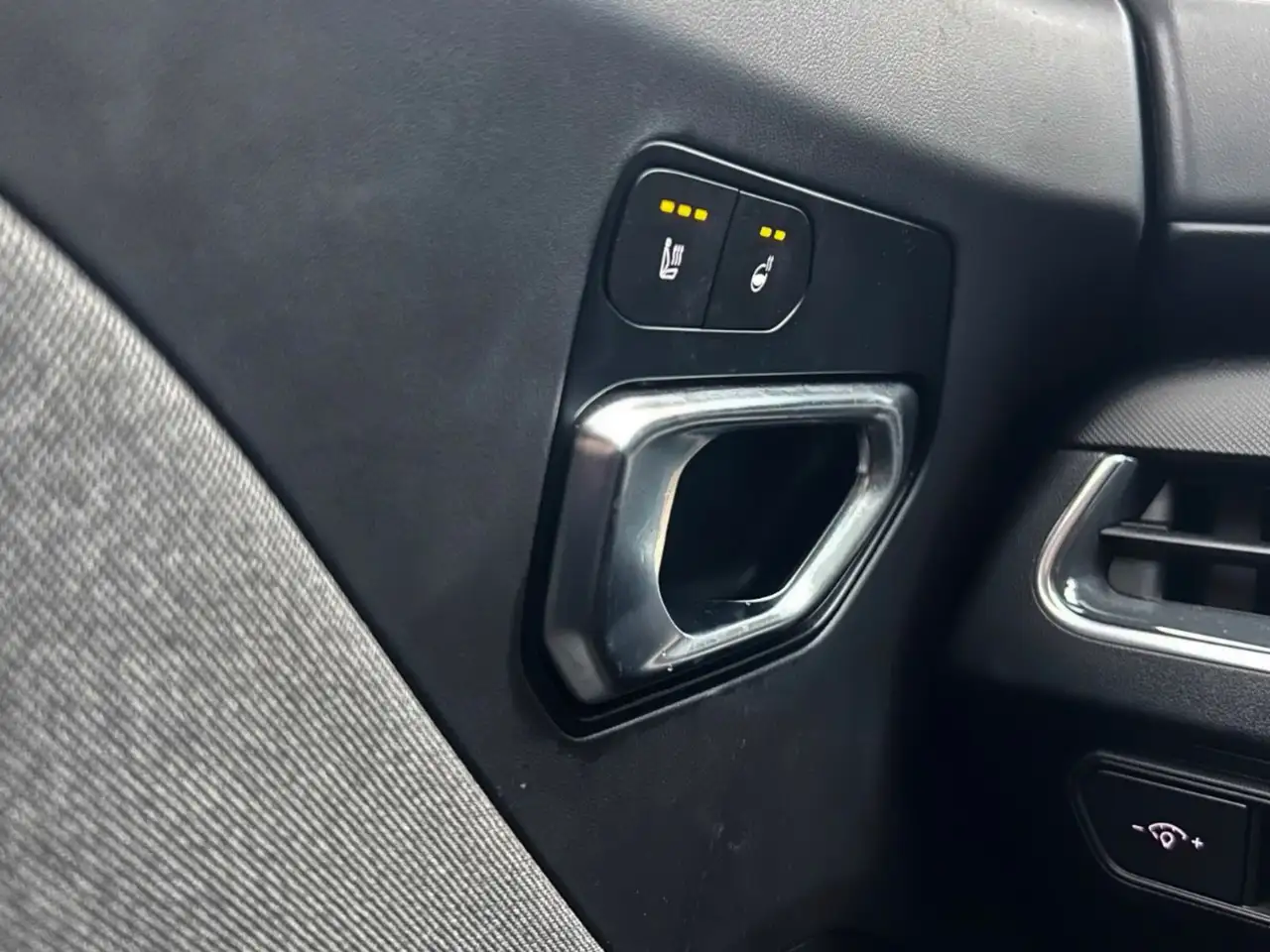 Kia K4 снимка Kia K4