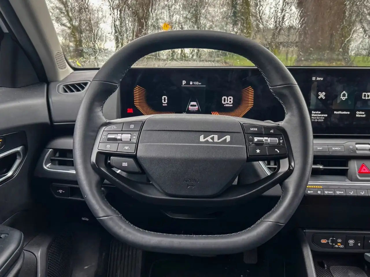 Kia K4 снимка Kia K4