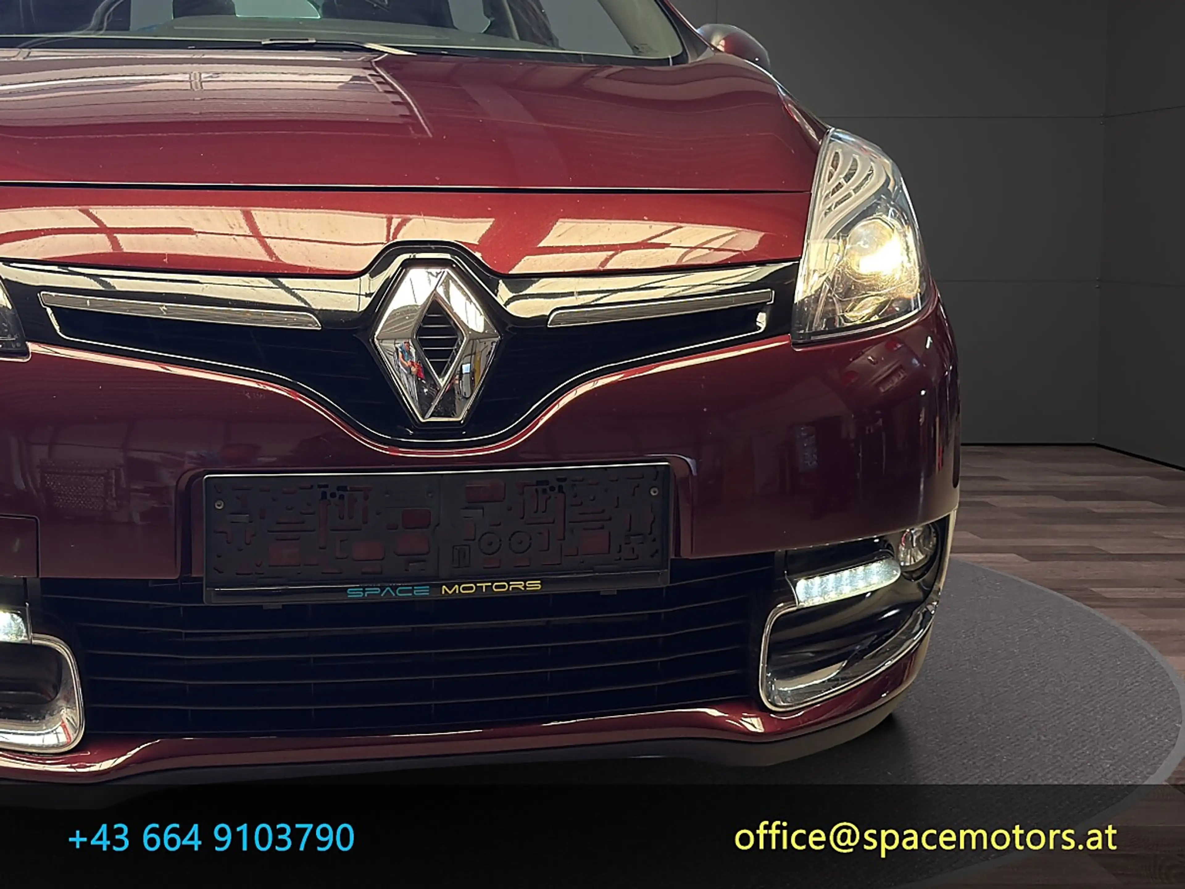 Renault Grand Scenic Grand Scénic Energy TCe 115 Dynamique — photo 10