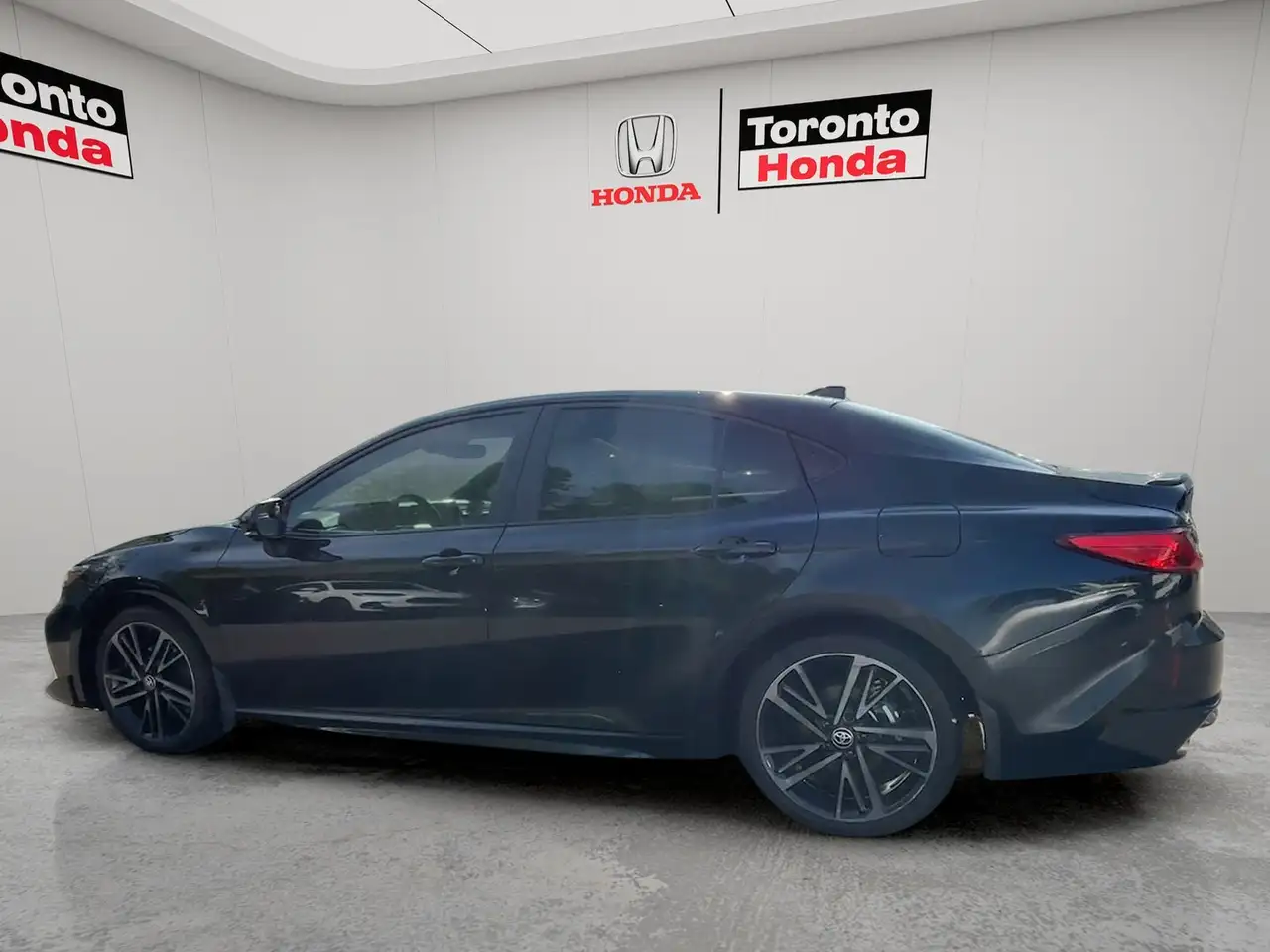 Toyota Camry снимка Toyota Camry