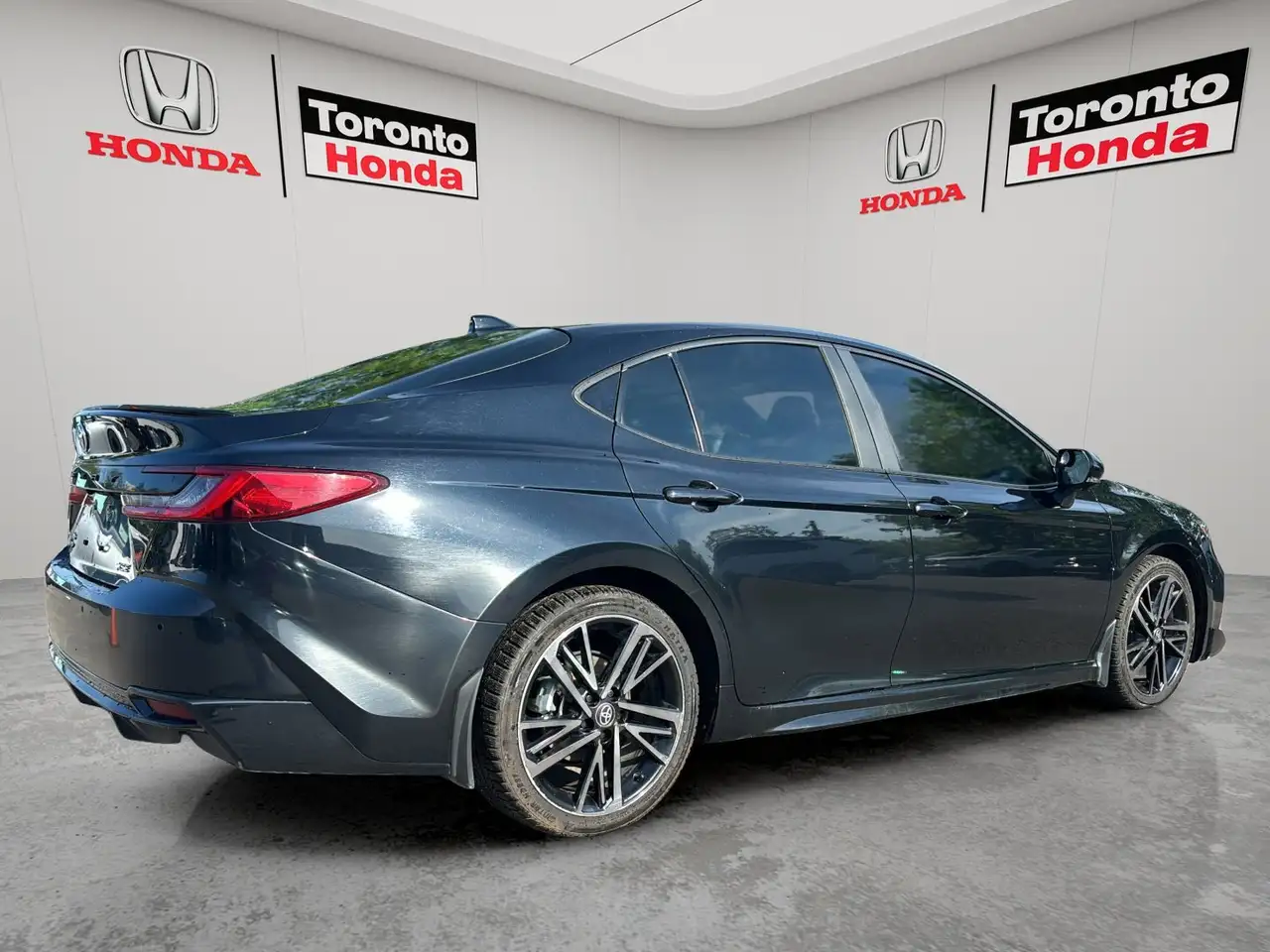 Toyota Camry снимка Toyota Camry
