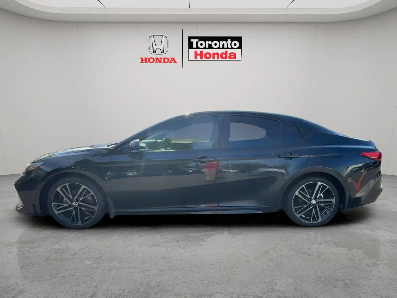 Toyota Camry снимка Toyota Camry