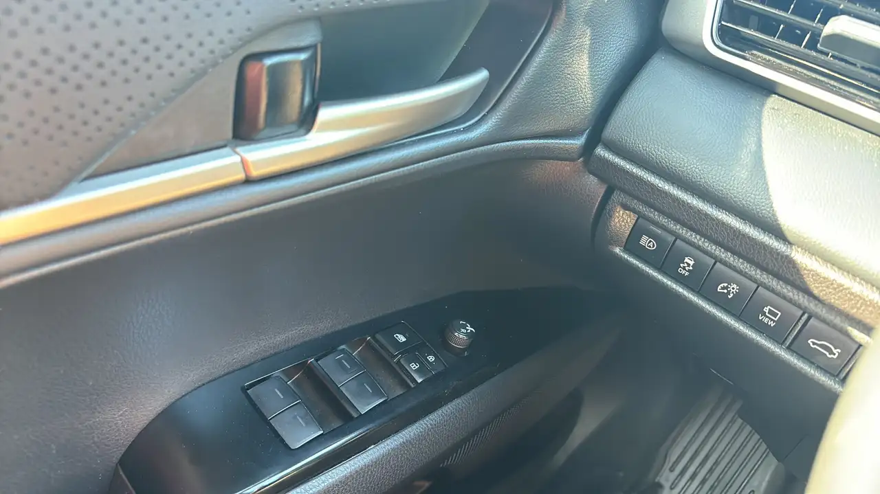Toyota Camry снимка Toyota Camry