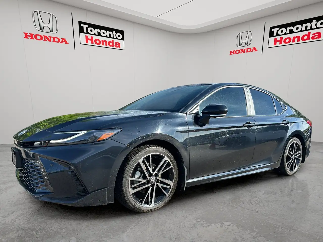 Toyota Camry снимка Toyota Camry