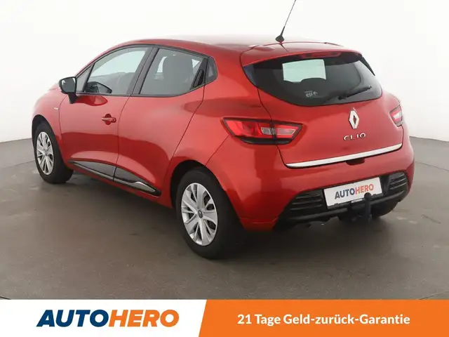 Renault Clio view 4
