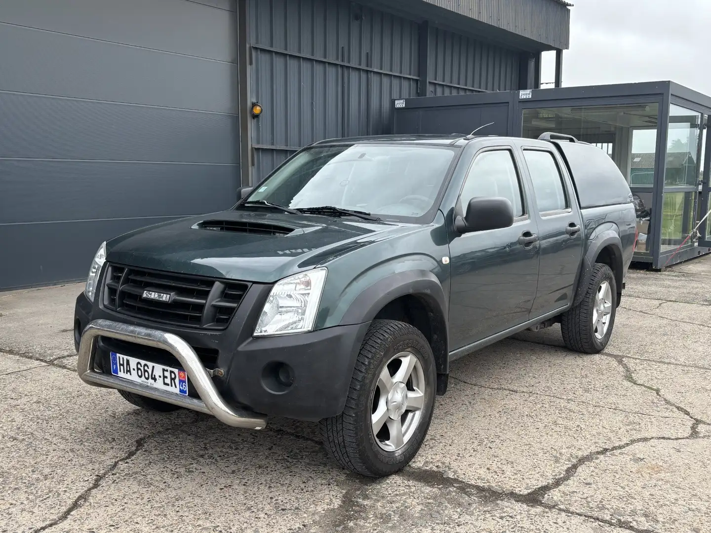 Isuzu D-Max D-MAX 2.5 4WD CREW CAB L Vert - 2