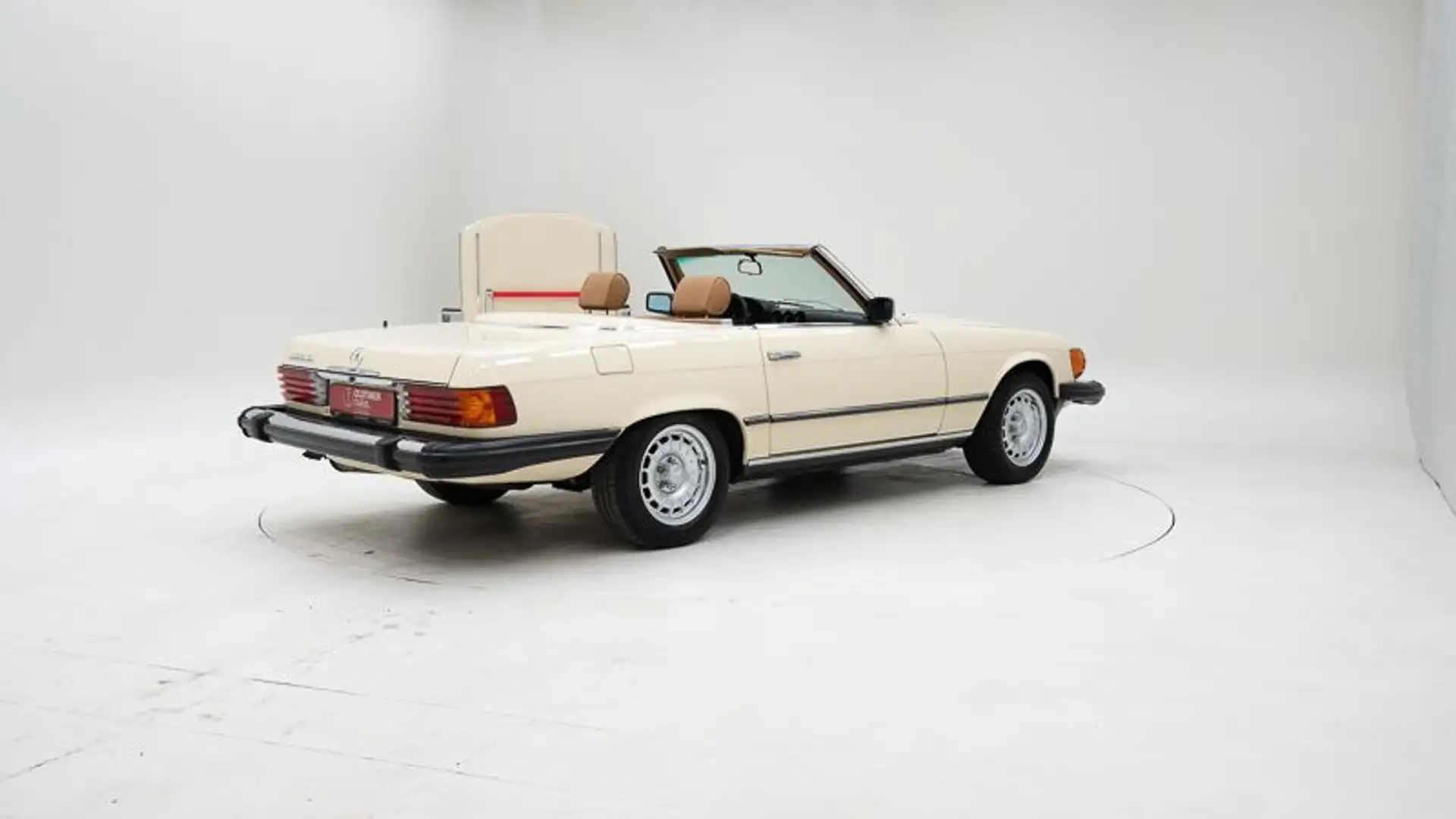 Mercedes-Benz SL 380 + hardtop '82 CH17339 Beige - 2
