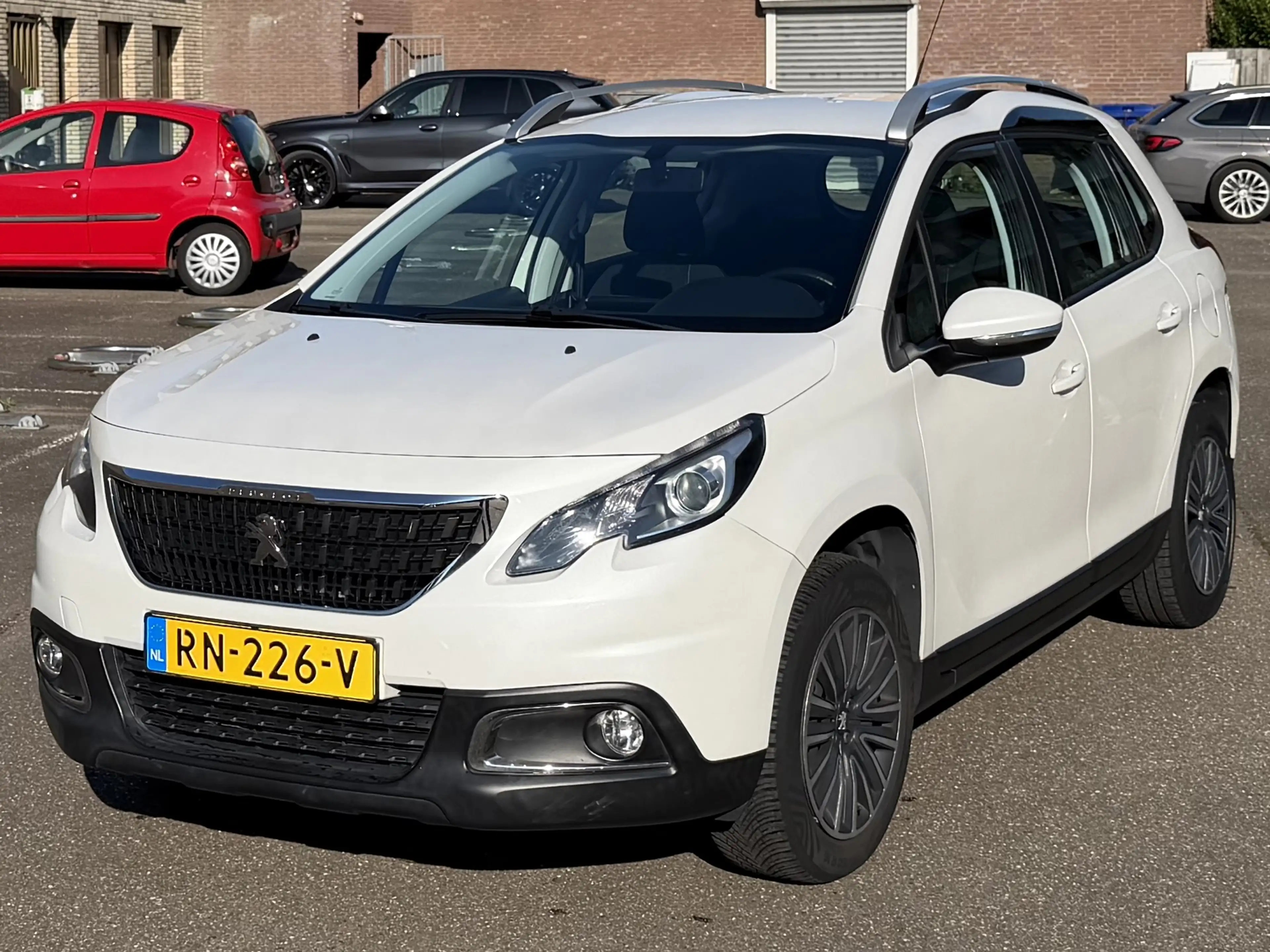 Peugeot 2008 1.2 PureTech Blue Lion