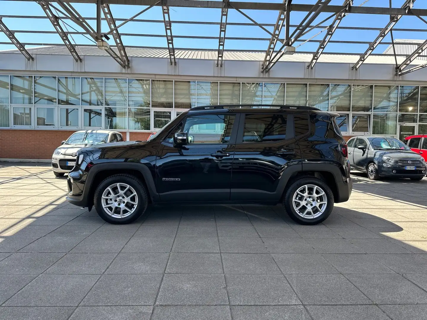 Jeep Renegade 1.5 T4 MHEV 130cv Limited DDCT Nero - 2