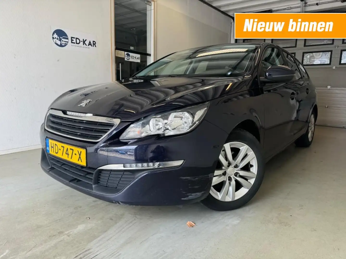 Peugeot 308 SW 1.6 BlueHDI Blue Lease Pack NAVI PRIMA AUTO NAP Синий - 1