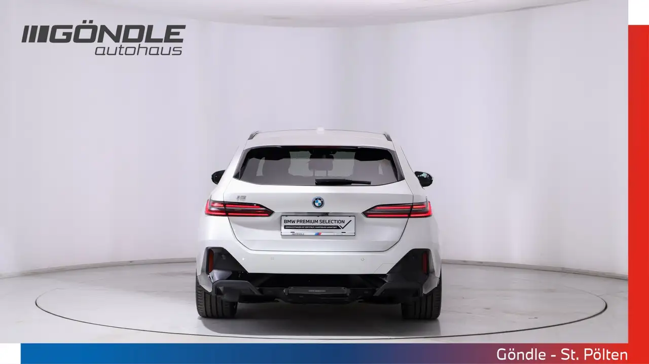 BMW i5 2026