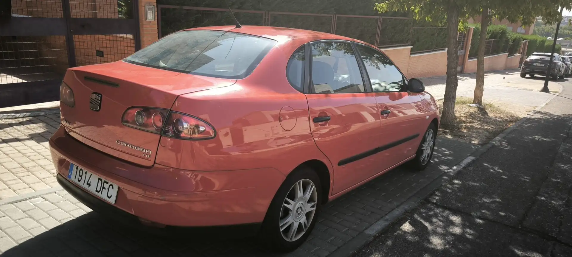 SEAT Cordoba Córdoba 1.9TDI Sport Sport Red - 1