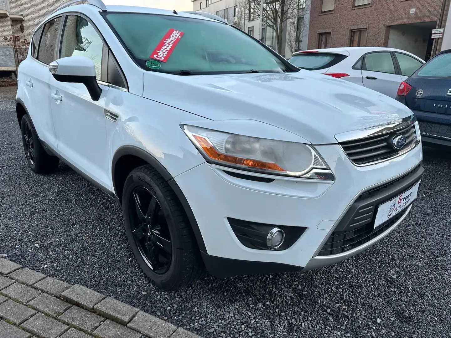 Ford Kuga Trend Wit - 1