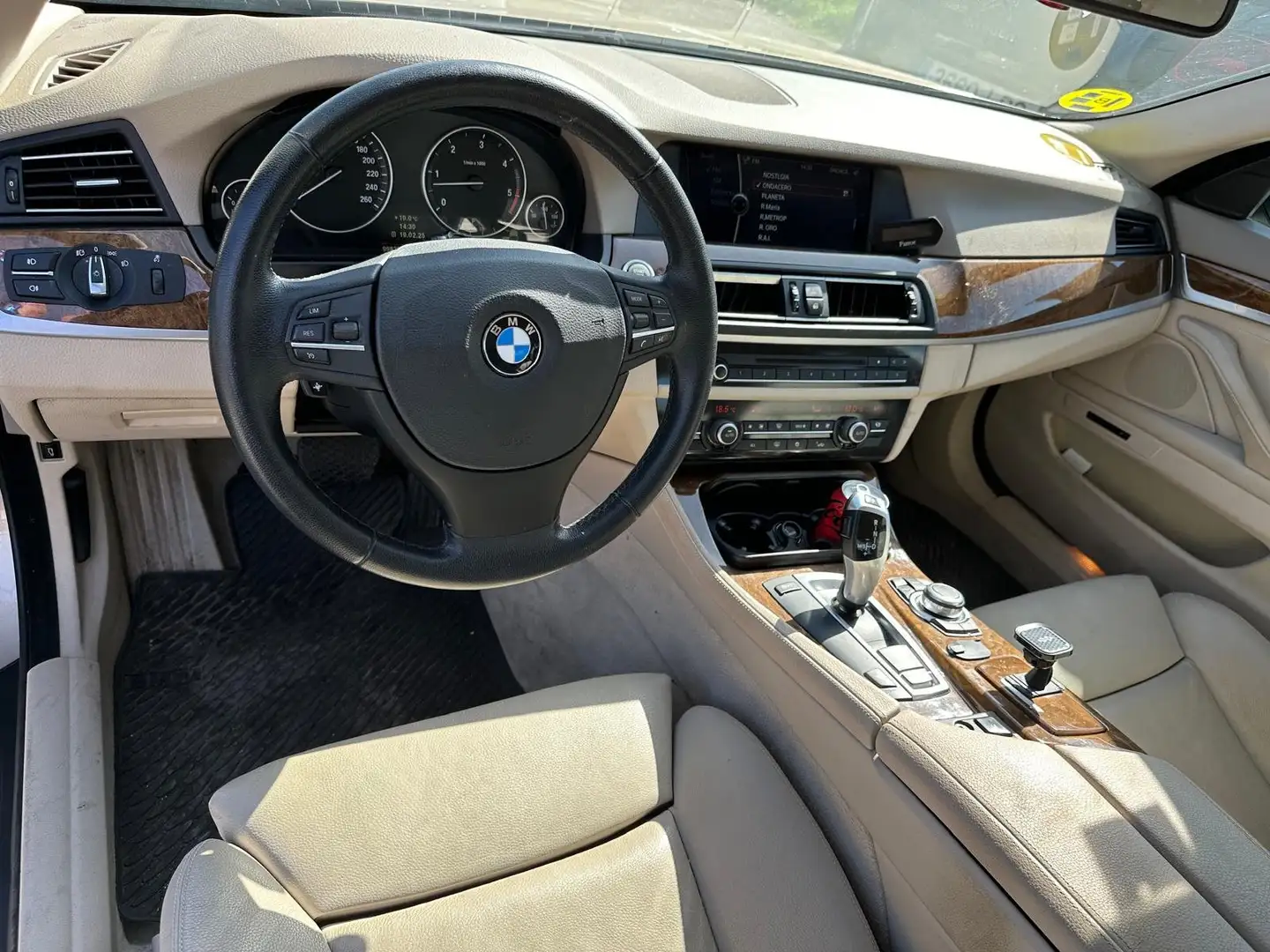 BMW 530 530dA Gran Turismo xDrive Beige - 2