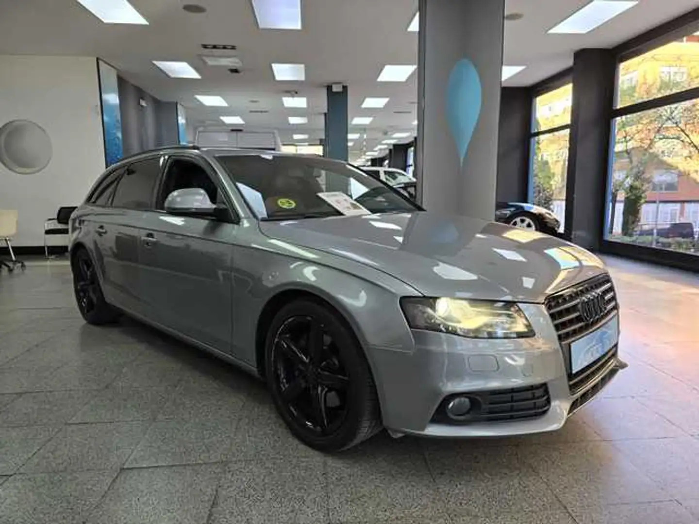 Audi A4 Avant 2.7TDI Multitronic DPF Grigio - 2