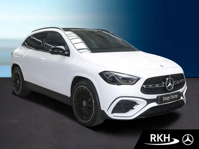 Mercedes-Benz Gla view 2