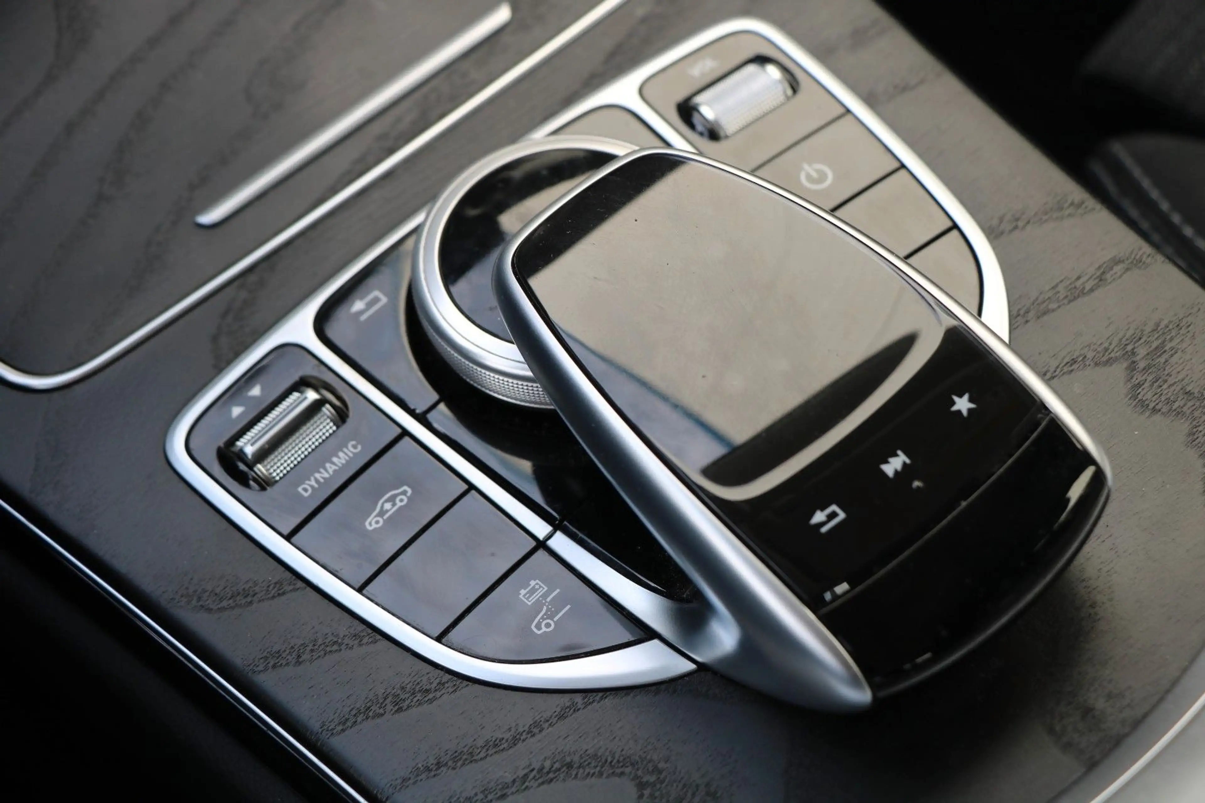 Mercedes-Benz C 350 e T Exclusive *AHK*BUSINESS*RFK*8FACH* — photo 14