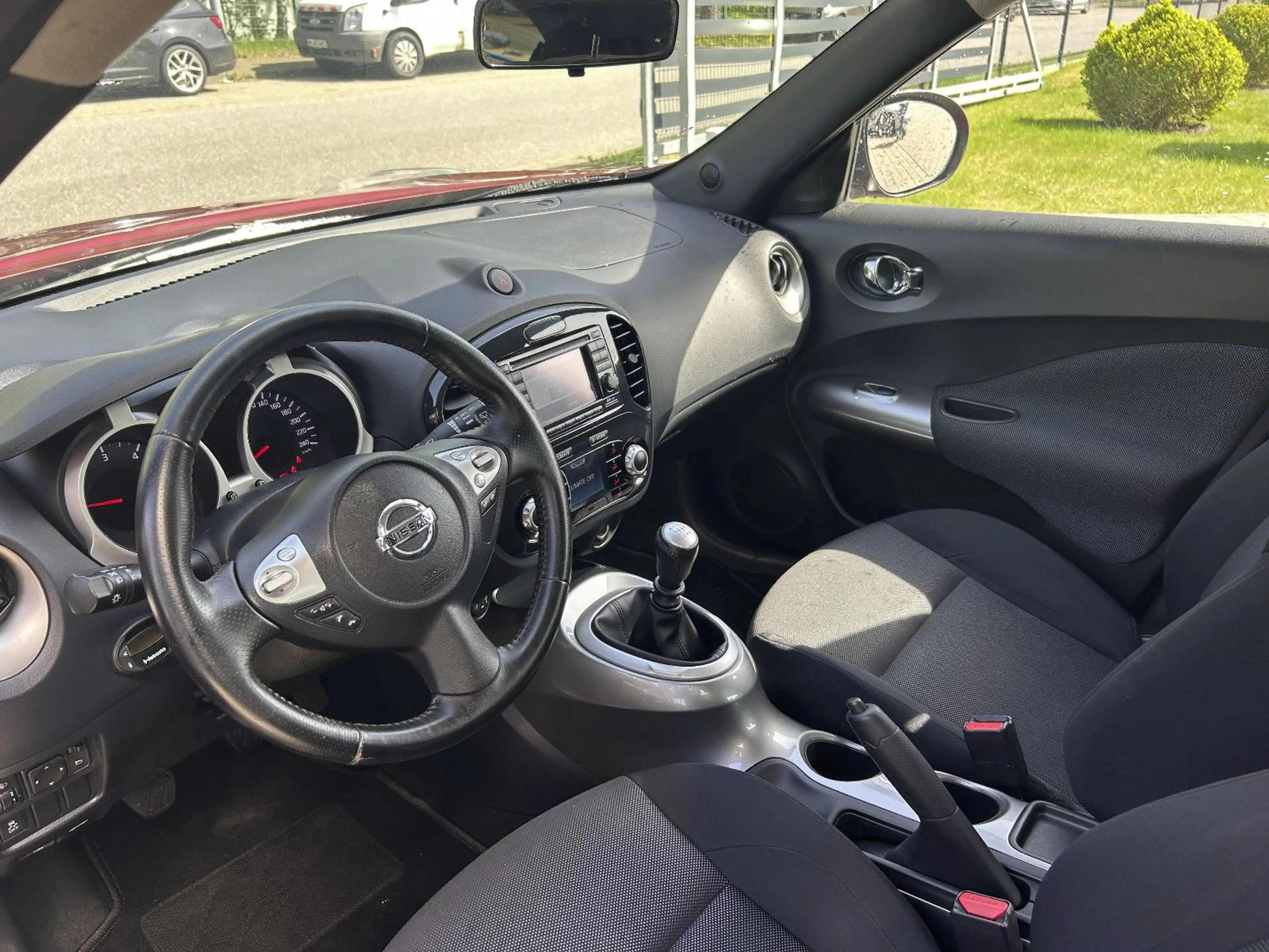 Nissan Juke Acenta TÜV/INSP. Neu — photo 9