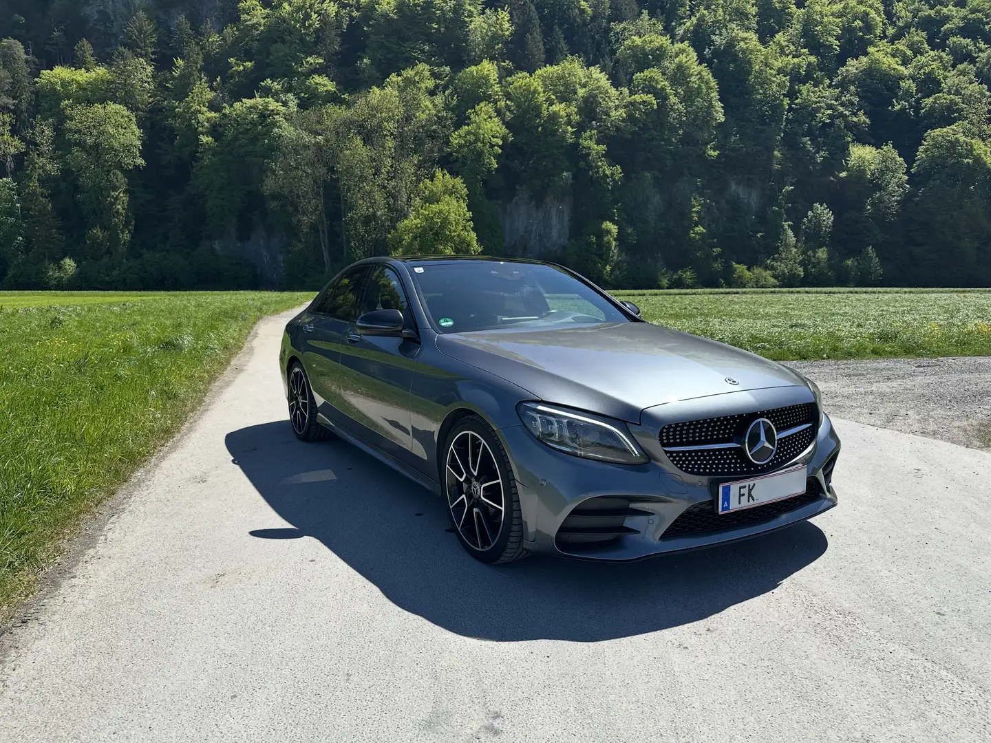 Mercedes-Benz C 220 AMG,PANO,HUD,Keyless,Burmester Grau - 1