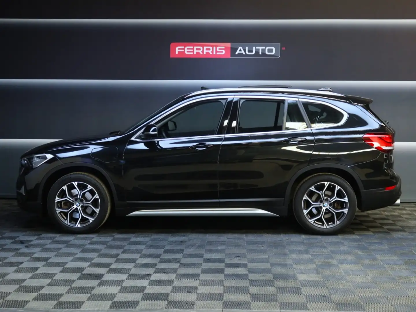 BMW X1 xDrive25eA Noir - 2