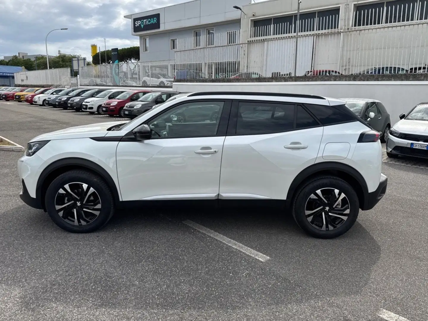 Peugeot 2008 BlueHDi 110 Allure Pack S/S Bianco - 2