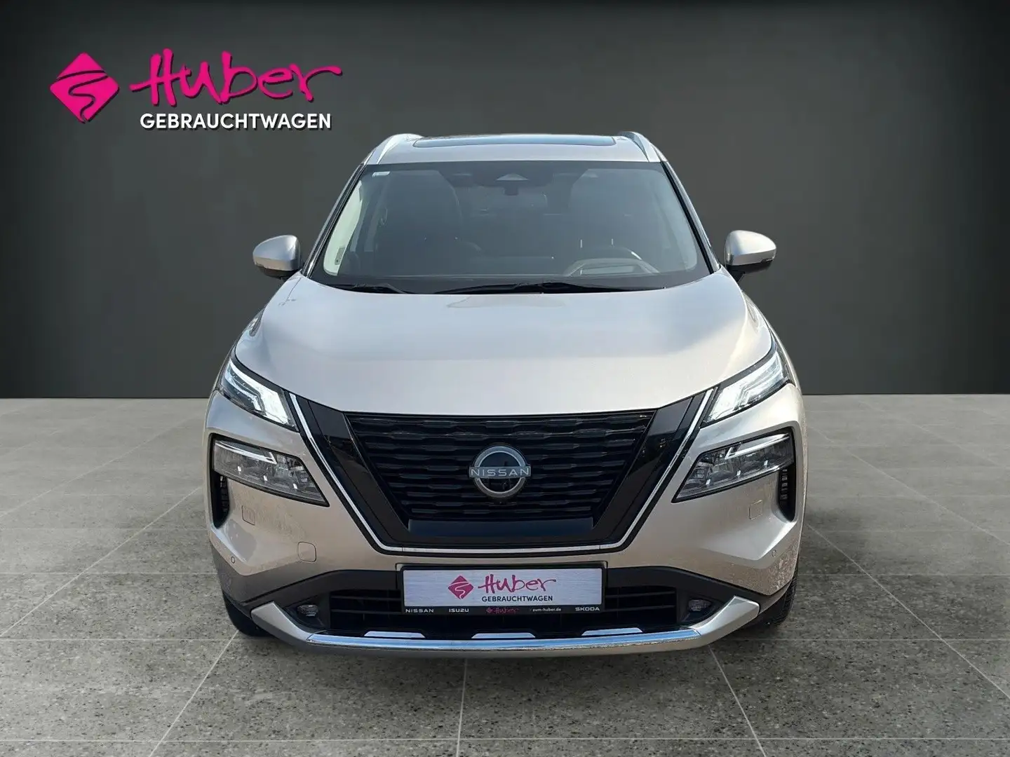 Nissan X-Trail TEKNA + e-Power e-4ORCE 214 PS (*Pano*) Silver - 2