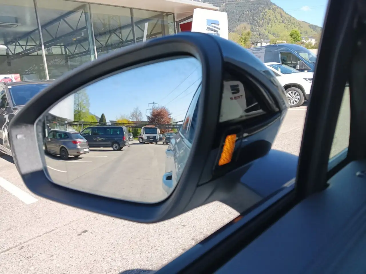 Volkswagen Tiguan Sport TDI 4MOTION DSG 18