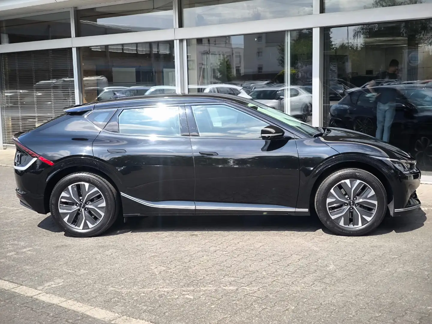 Kia EV6 2WD NAVI+LED+SHZ+KAMERA+DAB+ACC+19 Noir - 2