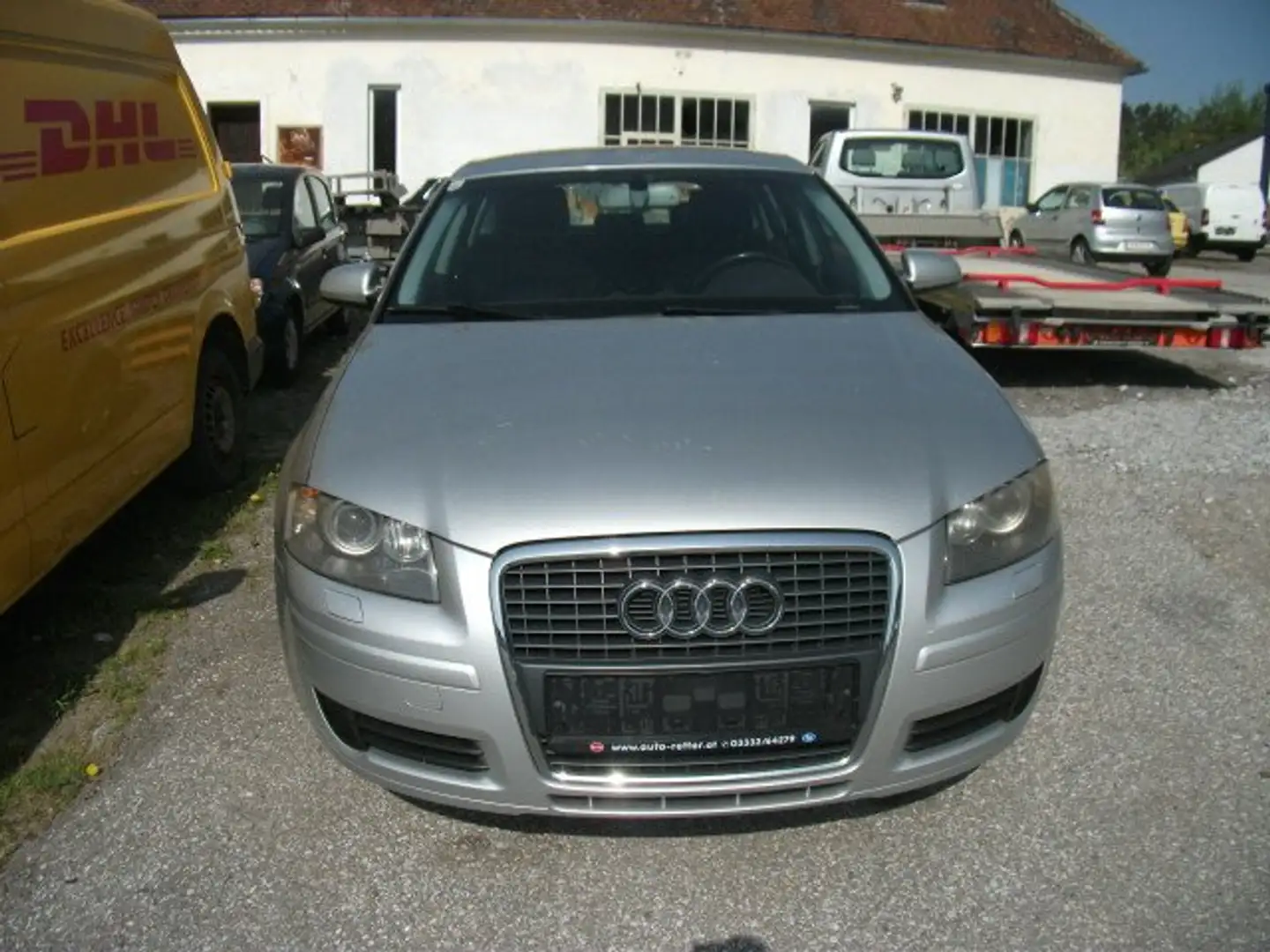 Audi A3 SB 1,6 Ambiente Grau - 2