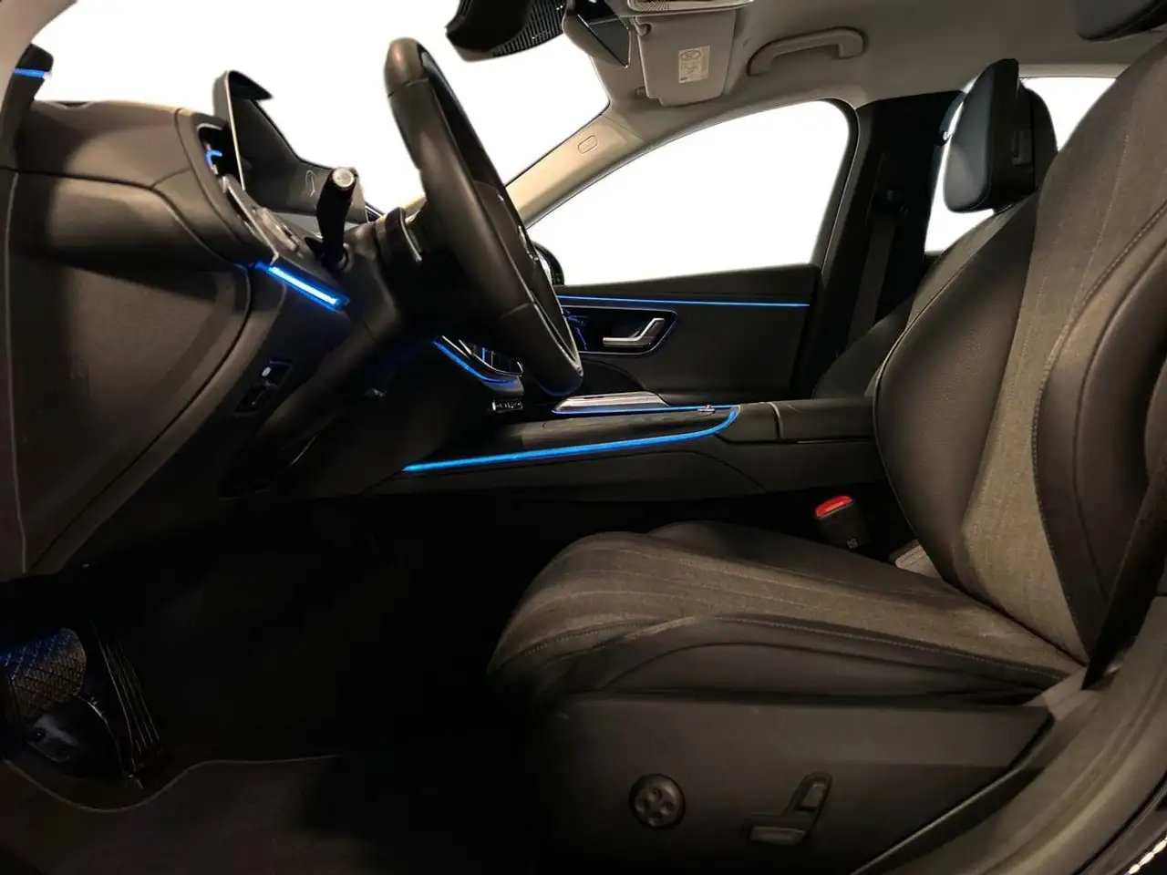 Mercedes-Benz E 200 - E 200 d Advanced auto 10