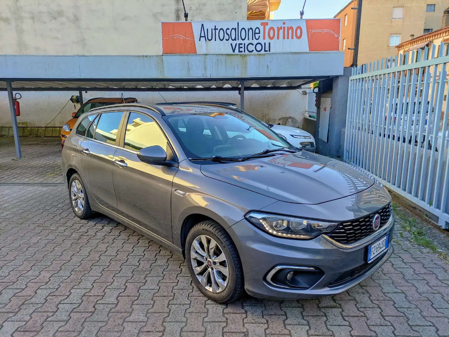 Fiat Tipo Tipo SW 1.6 mjt Business * NEOPATENTATI * Grigio - 1