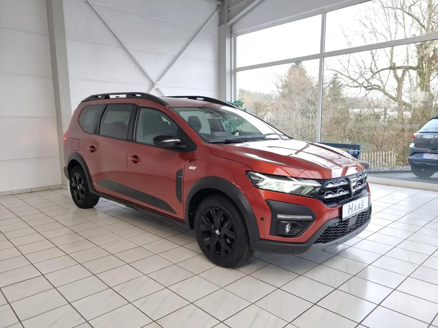 Dacia Jogger Extreme TCe 100 ECO-G #Navi #S.Heiz #Kamera #Garan Braun - 1