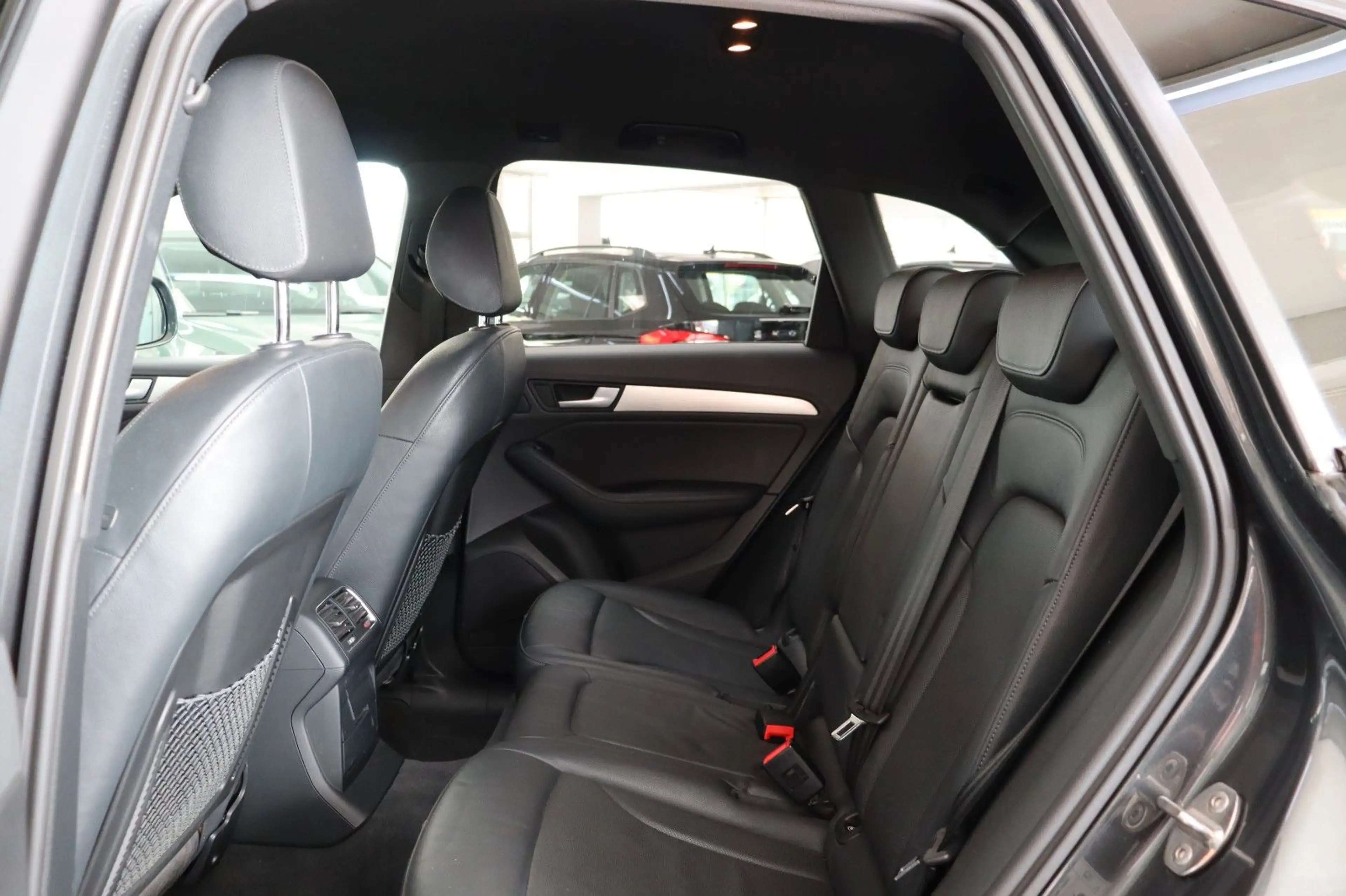 Audi SQ5 3.0 TDI quattro Navi Leder Xenon el. Heckl. — photo 14