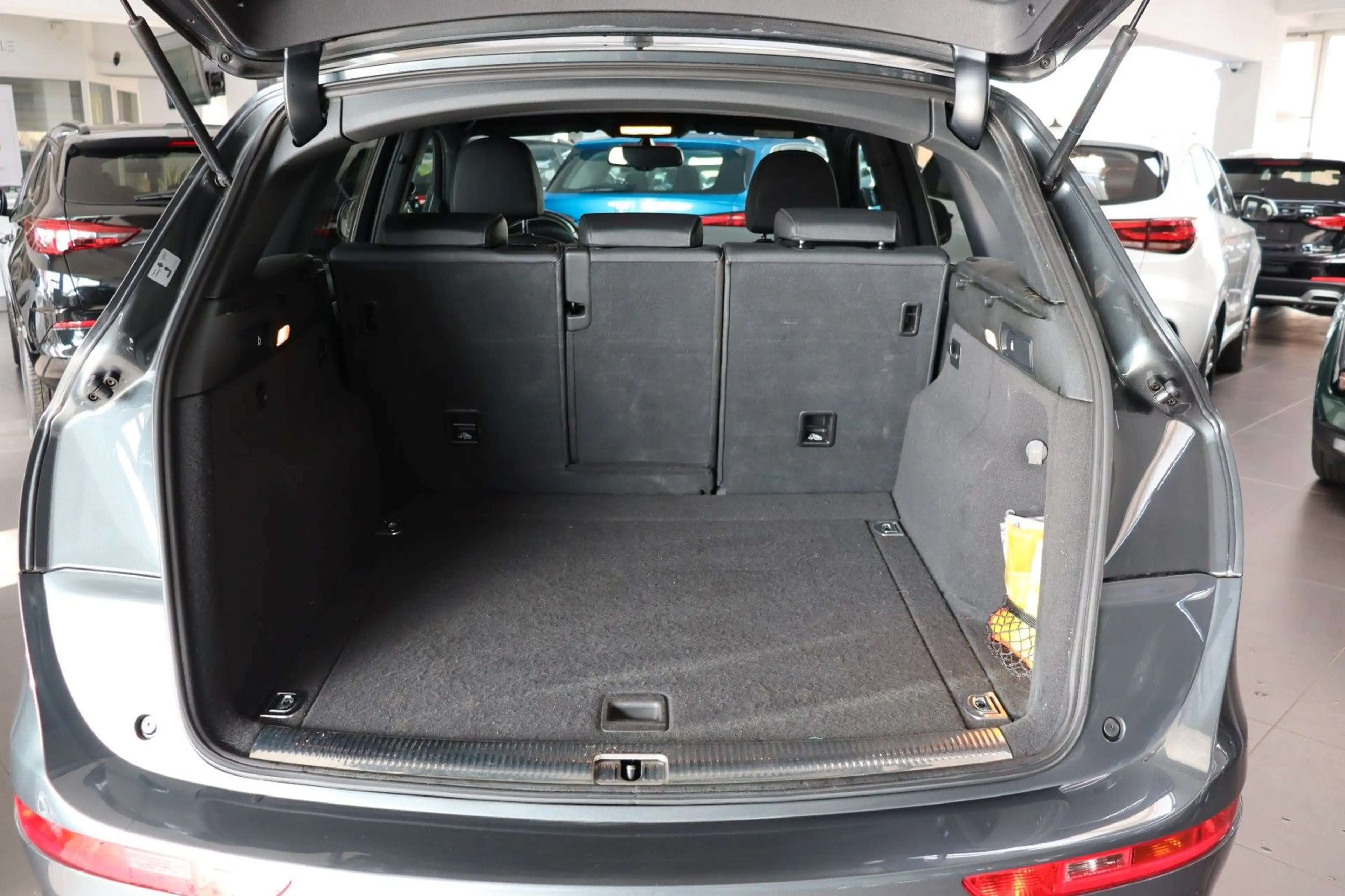 Audi SQ5 3.0 TDI quattro Navi Leder Xenon el. Heckl. — photo 15