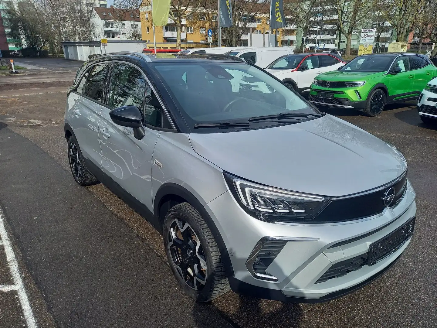 Opel Crossland X Crossland 1.2T MT6 Ultimate Paket PanoDach Sitzh Silber - 2