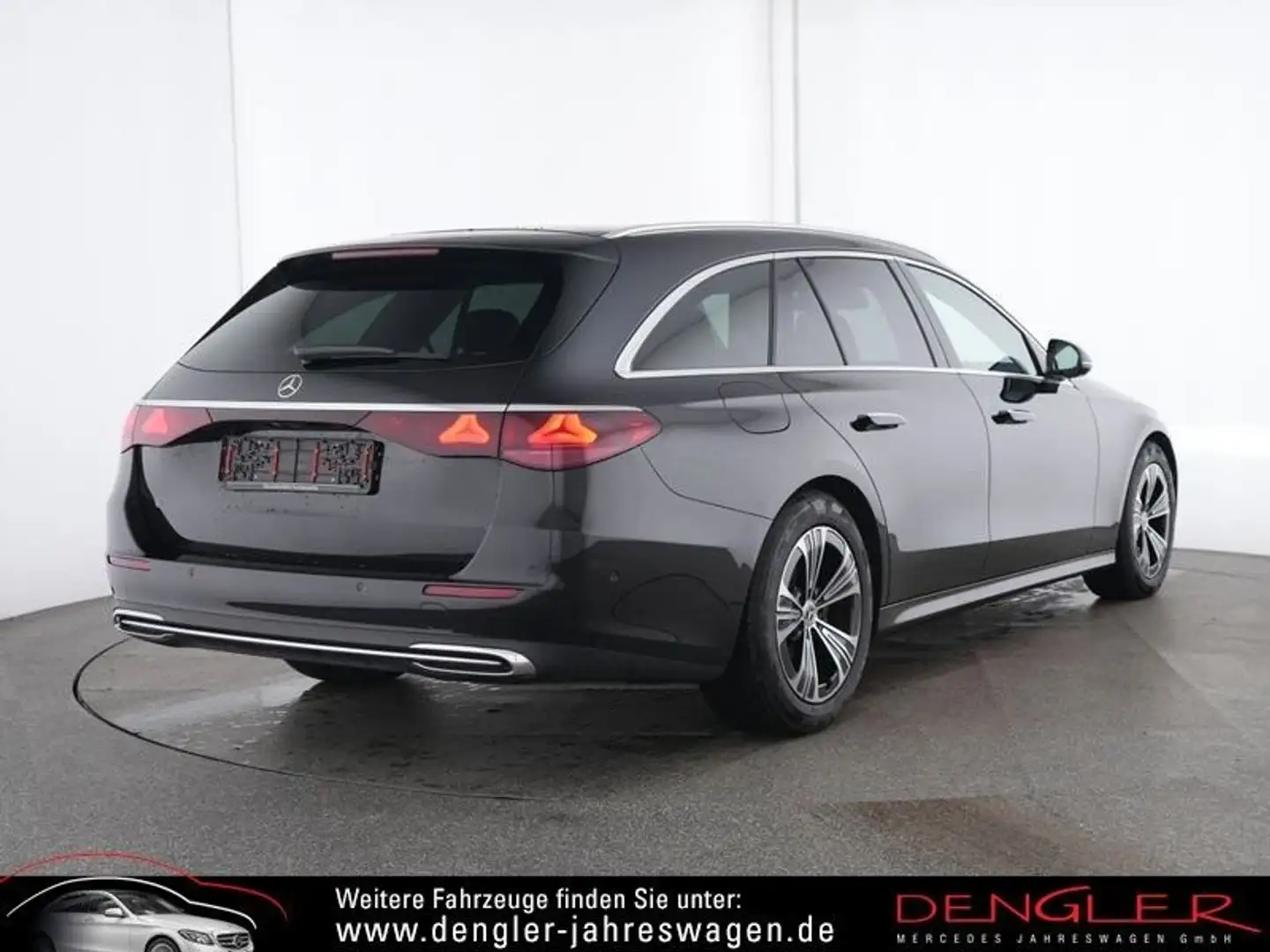 Mercedes-Benz E 220 T d AHK*RFK*ACC Avantgarde Advanced Noir - 2
