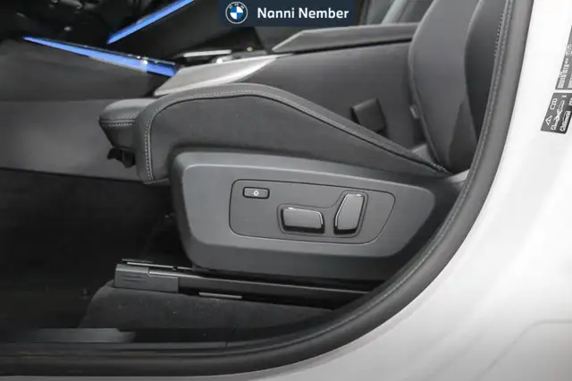 BMW X3 view 14