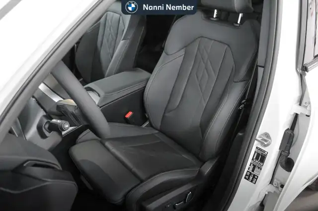 BMW X3 view 13