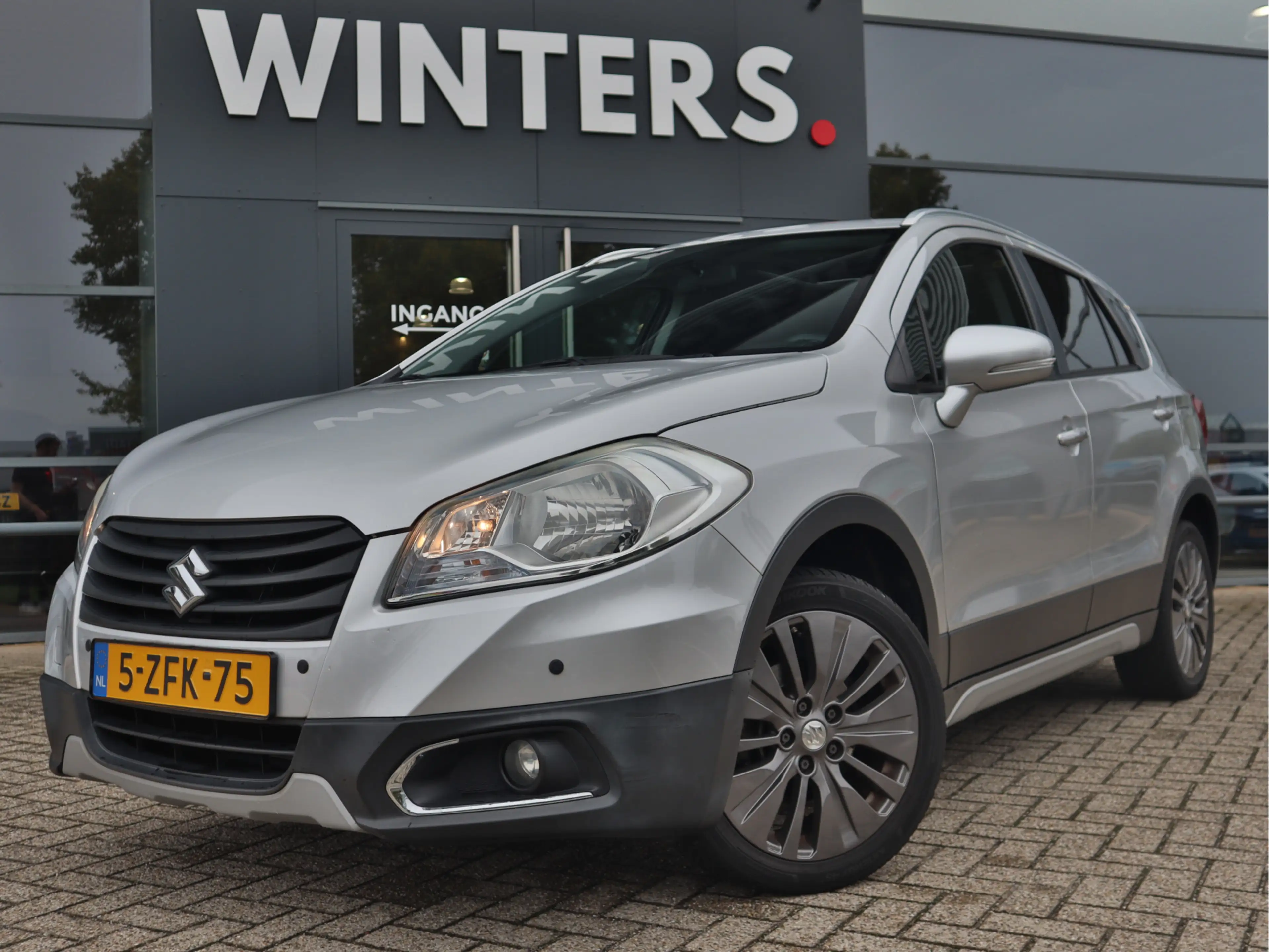Suzuki SX4 S-Cross 1.6 Exclusive | Navigatie | Parkeer senoren achter — photo 7