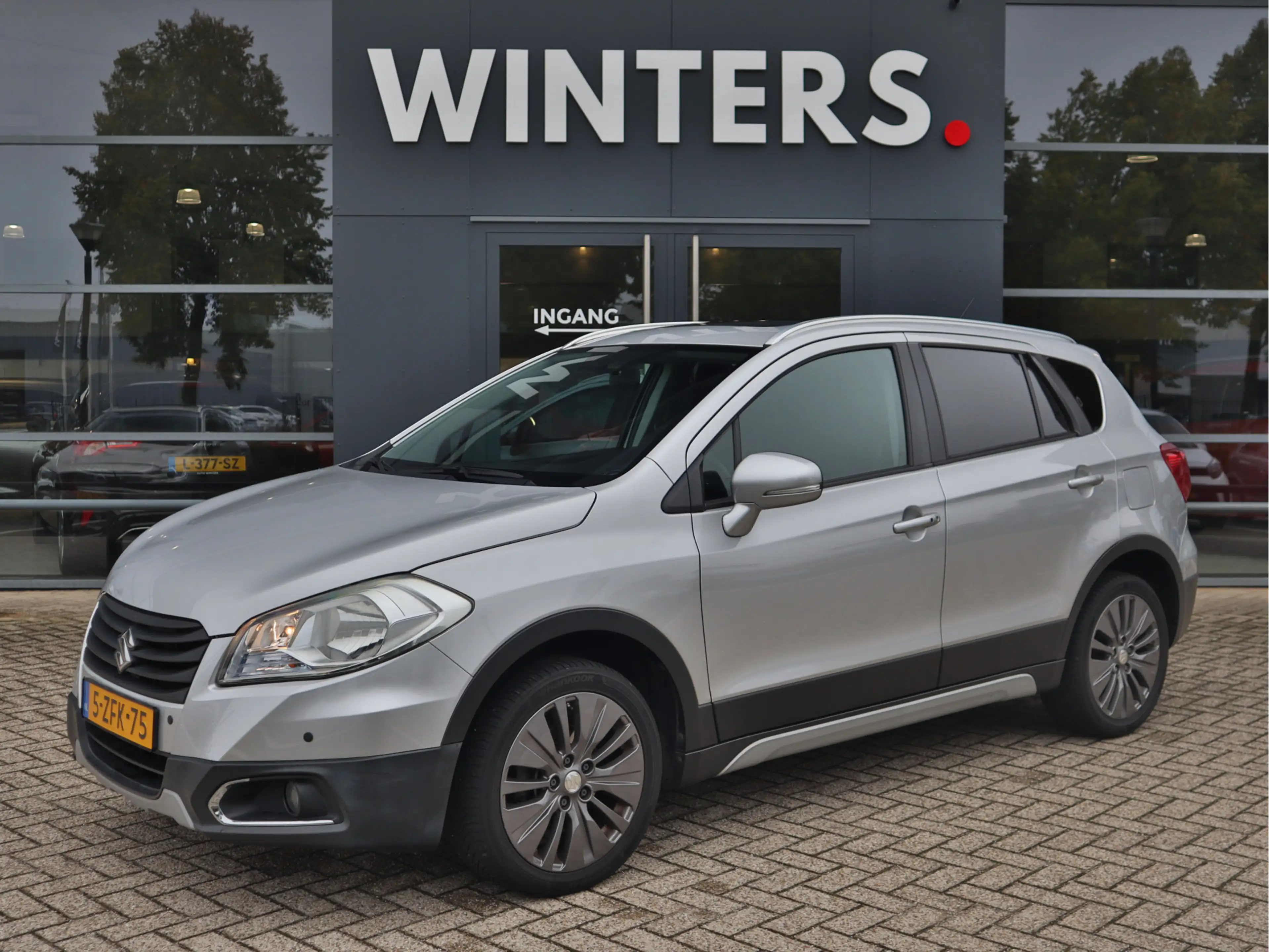 Suzuki SX4 S-Cross 1.6 Exclusive | Navigatie | Parkeer senoren achter — photo 8