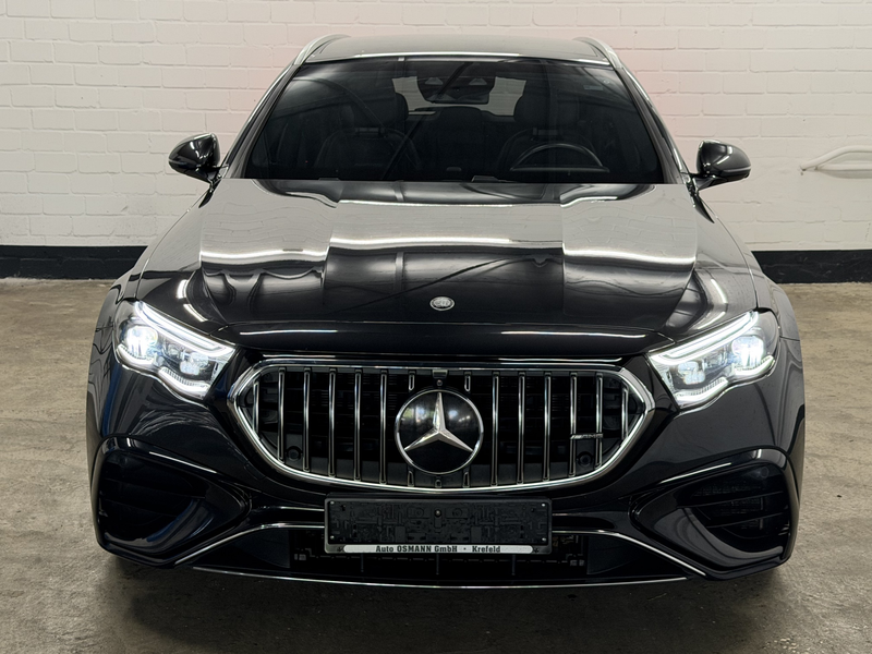 Mercedes-Benz E 53 AMG T HYBRID 4Matic+ AMG SPEEDSHIFT TCT 9G — photo 4