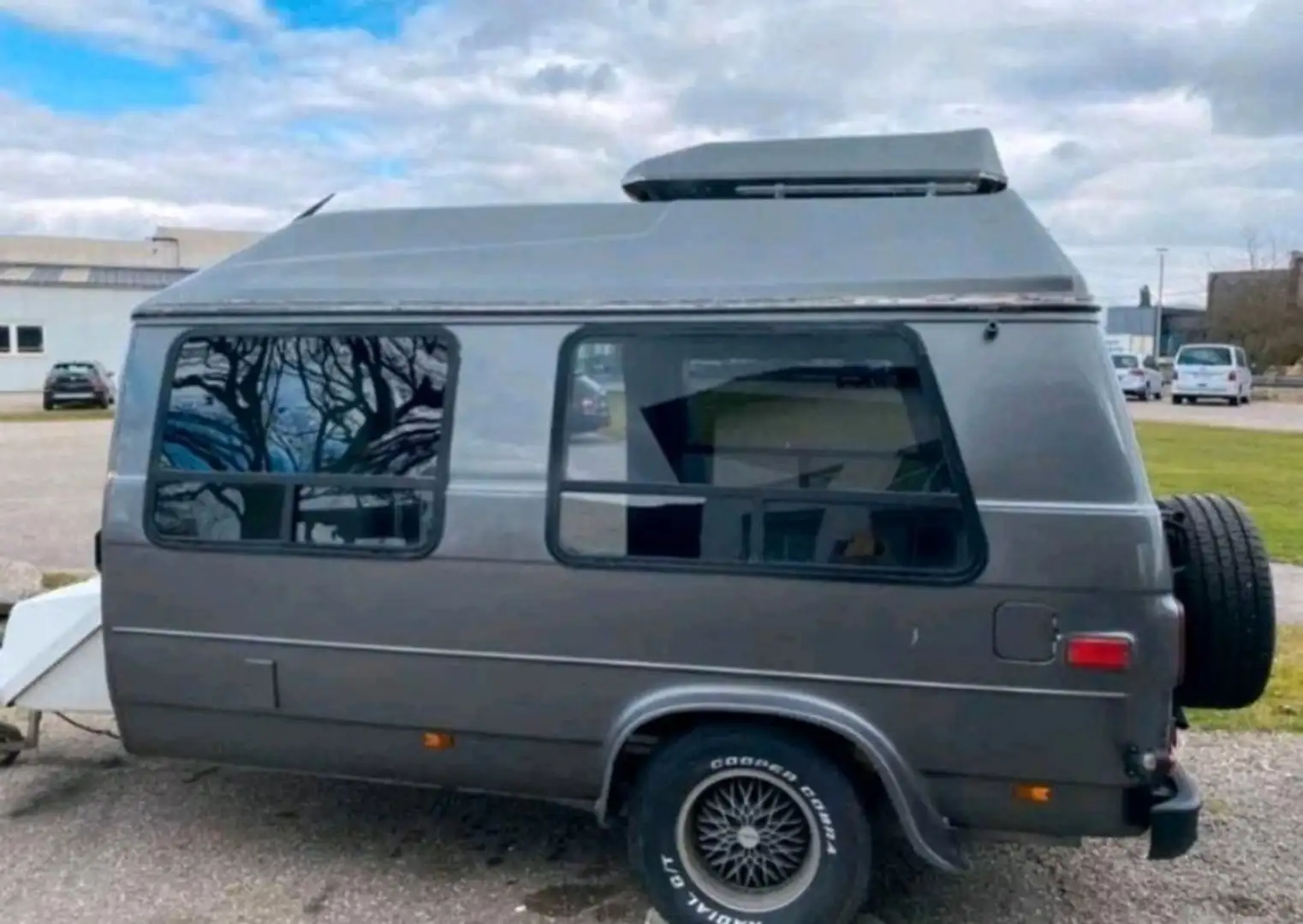Chevrolet Chevy Van - 2