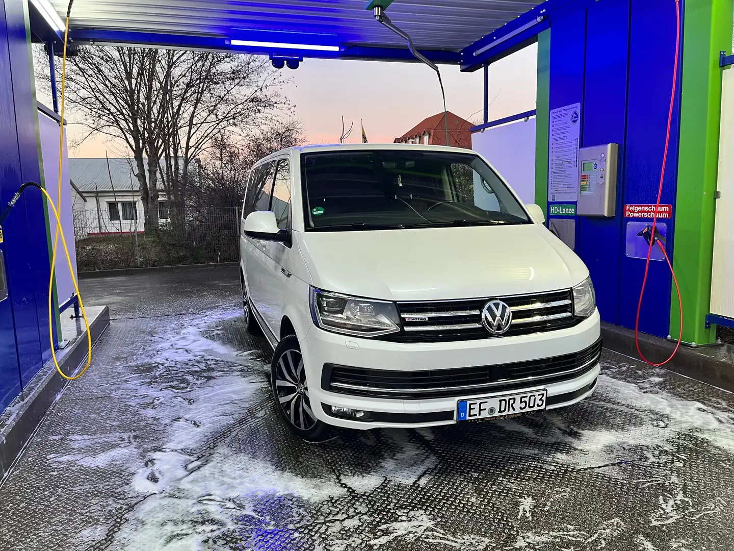 Volkswagen T6 Multivan Multivan DSG Kurz 4MOTIONHighline Weiß - 2
