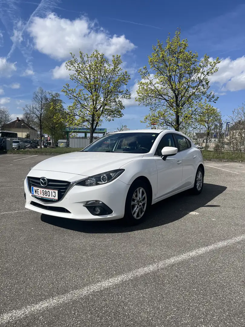 Mazda 3 Sport G100 Challenge - 1
