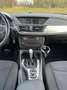 BMW X1 18 d xDrive Schwarz - thumbnail 6
