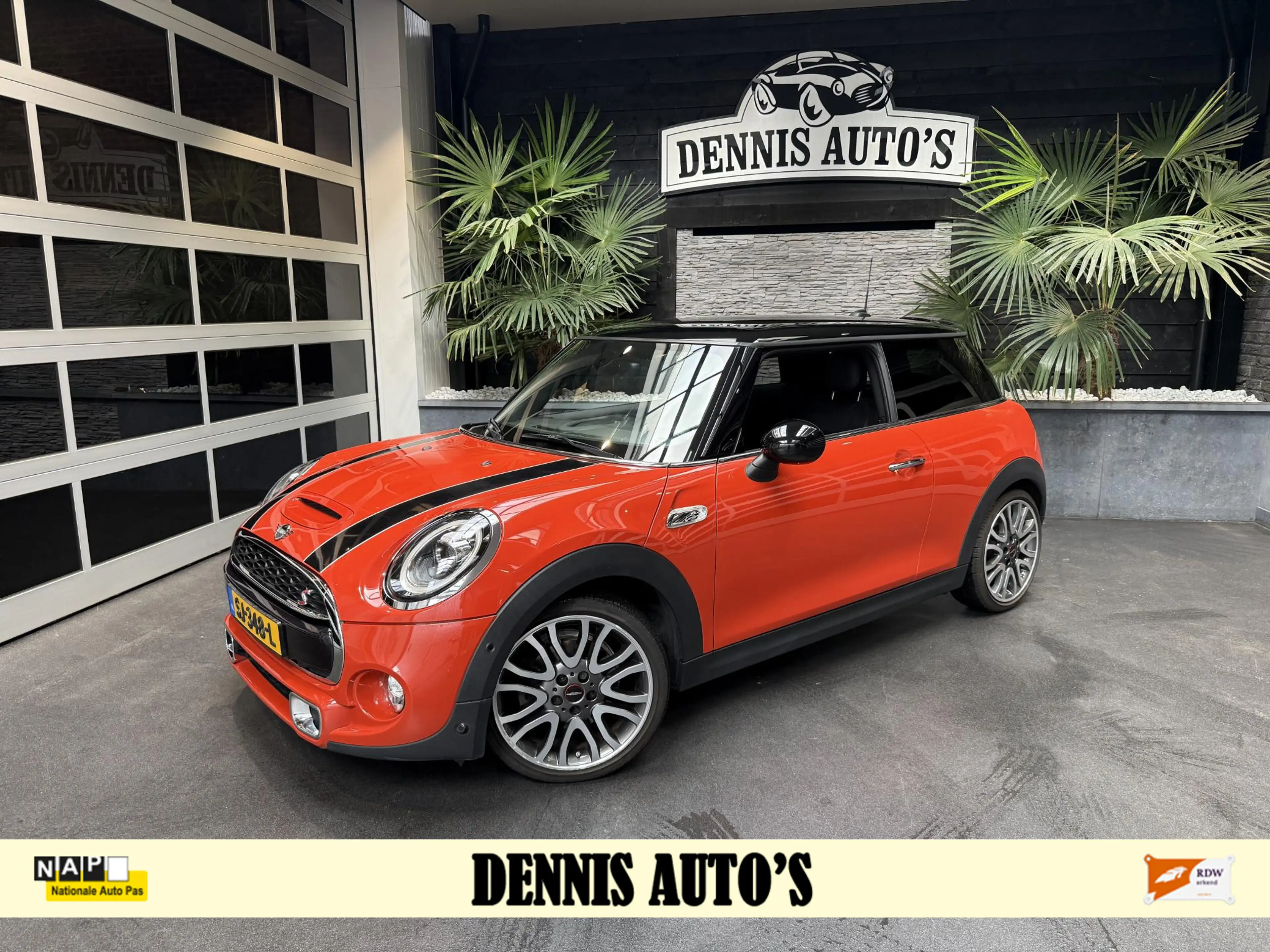 MINI Cooper S 3-Deurs 2.0 Chili Zeer Lux uitgevoerd!!!