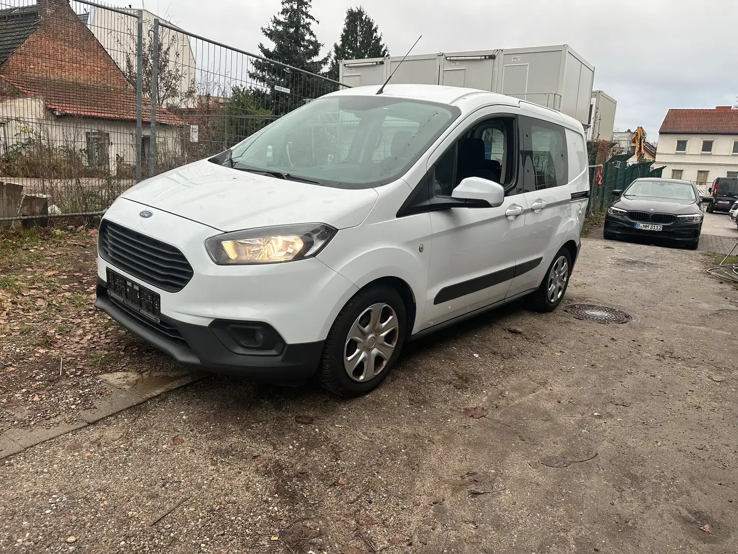 Ford Transit Courier Kombi Trend Bianco - 2